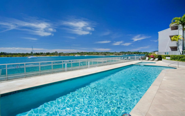 Noosa Shores Resort