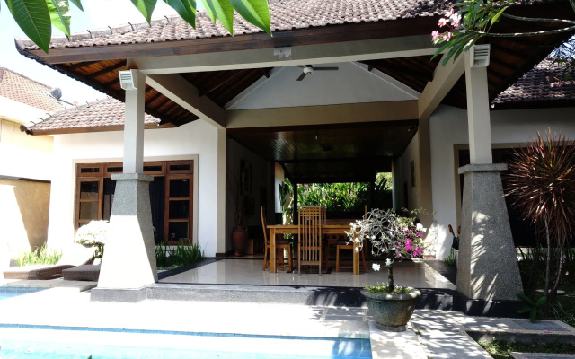 Gracia Bali Villas & Apartment