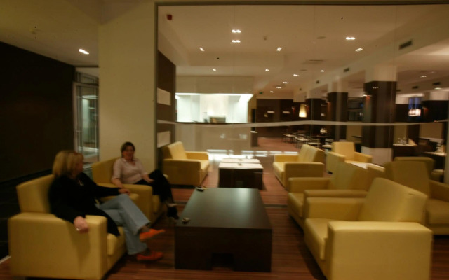 Aston Business Hotel