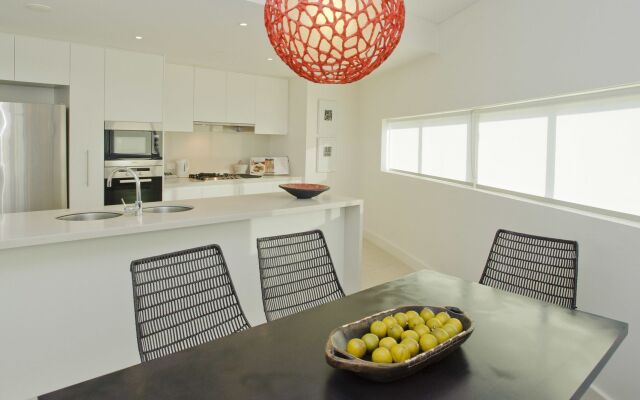 Kirra Surf Apartments