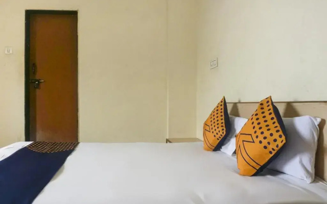 Vaishali Lodge by OYO Rooms