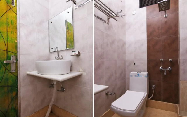 Gaurav Guest House by OYO