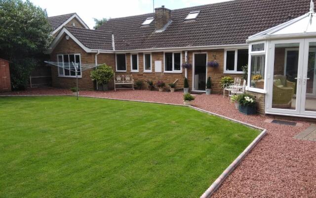 Oaktree Lodge