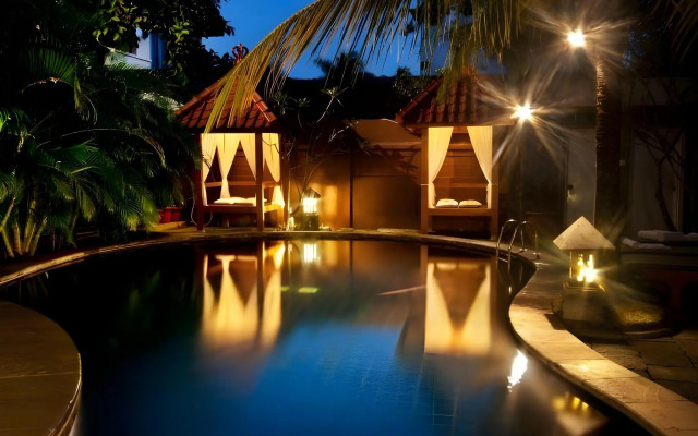 Nyiur Indah Beach Hotel