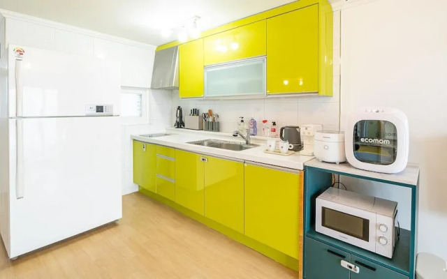 Ganghwa Haimom Family Poolvilla Marine