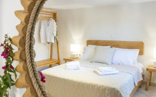 Vitamine Sea House - Island Living Paros