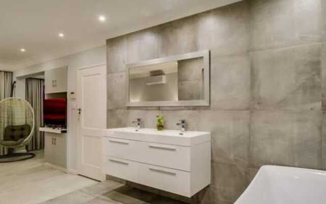 Perfect Family Holiday Villa in Camps Bay Spindrift