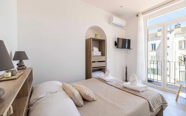 Nice Apartment With a/c - 1bd/4p - Heart of Cannes