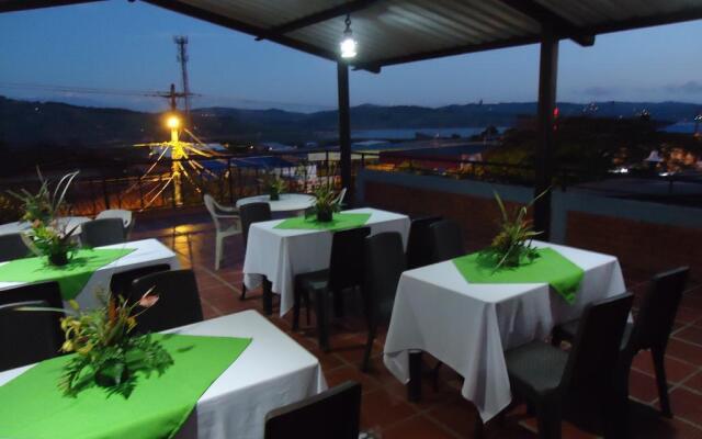 Hotel Mirador Del Lago