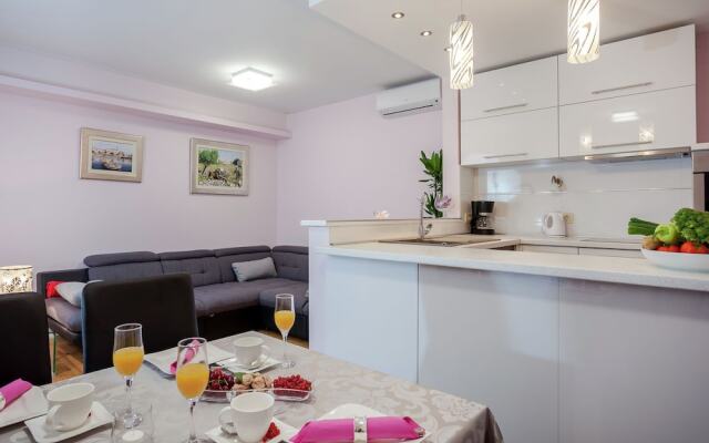 Modern Apartment in Dalmatia Near the Sea