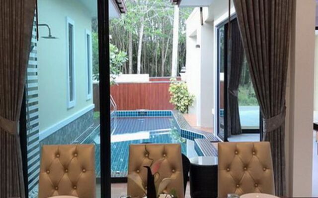 Aonang Oscar Pool Villas