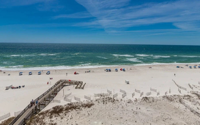 Phoenix Ix 703 2 Bedroom Condo