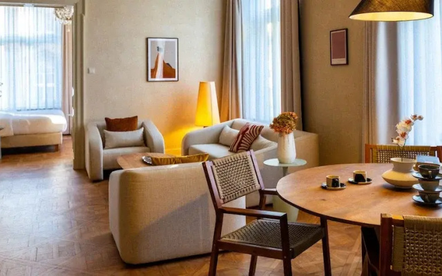 Fragola Apartments Le Jardin