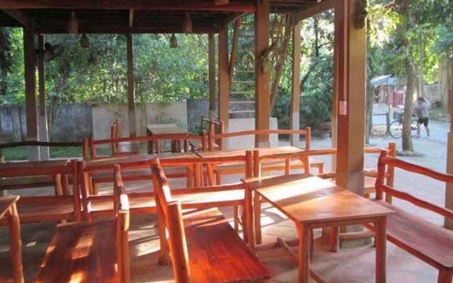 Mai Chau Hostel - Bar Restaurant
