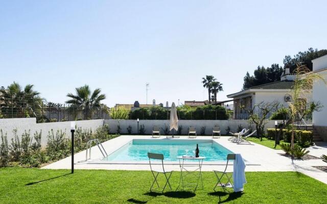 Beautiful villa with pool and airco-VILLA PAVONE