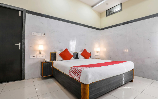 Hotel SRC Grand by OYO