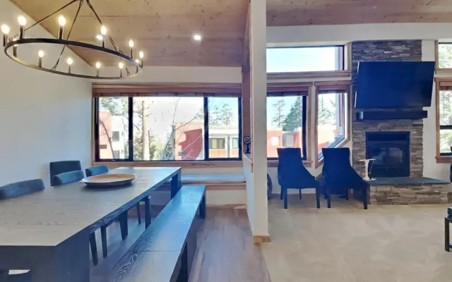 692 4 Bedroom Home