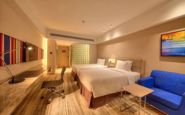 Holiday Inn Express Shenyang Tawan