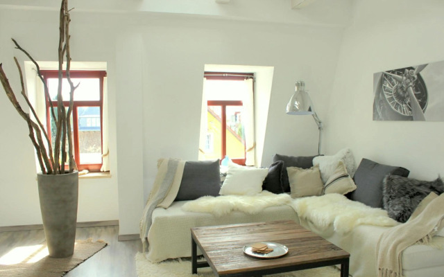 Loft im Turmhaus am Weissen Hirsch