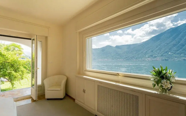 Sala Comacina Villas