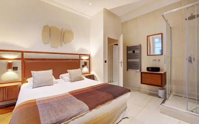 Charm and Elegance for 8p/3br - Grands Boulevards