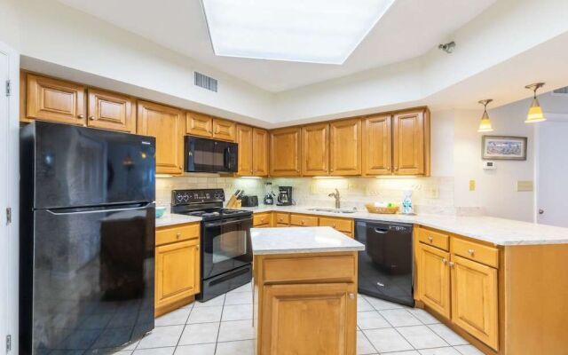 Windward Pointe 704 By Redawning