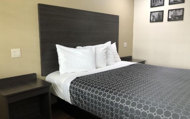 Simply Home Inn & Suites