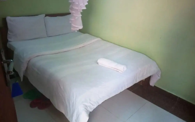 The Hide-Out Guest House
