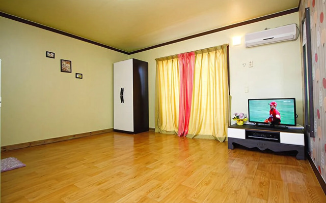 Taean Woori Home Pension - фото 5