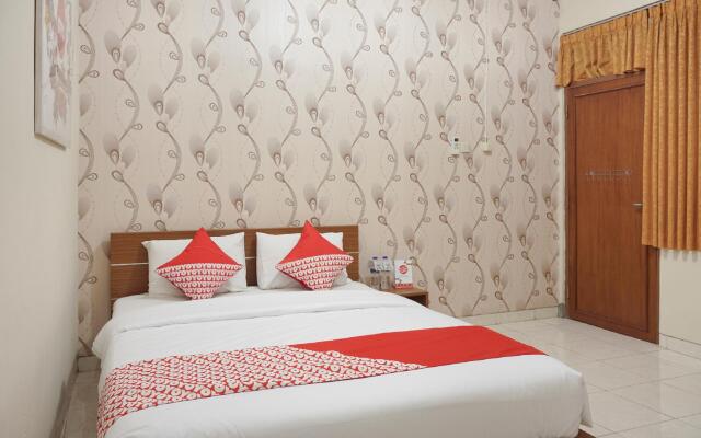 OYO 398 Hotel Family Syariah 2