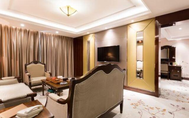 Honor Hotel