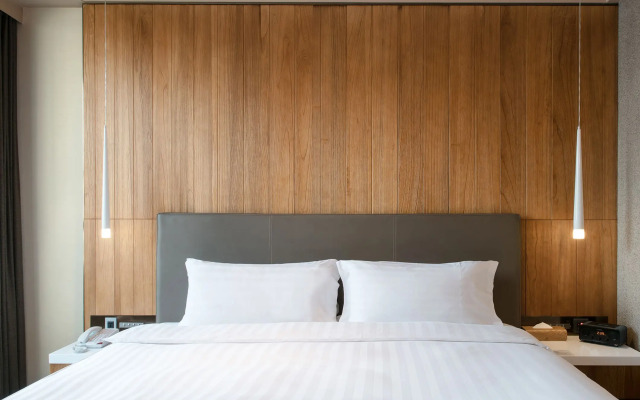 Home Hotel