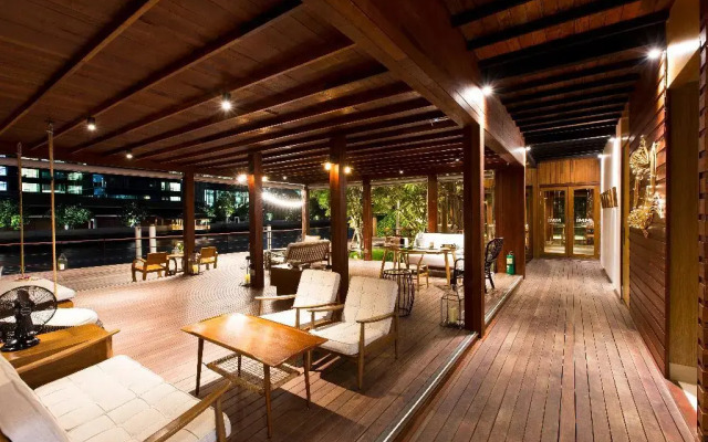 CHANN Bangkok-Noi