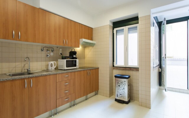 City Deluxe Terrace Apartment Rentexperience