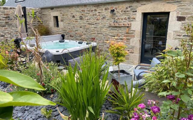 L’ARDOISIÈRE, maison d’hôtes et d’amis