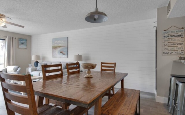 Edgewater Golf Villa 2106