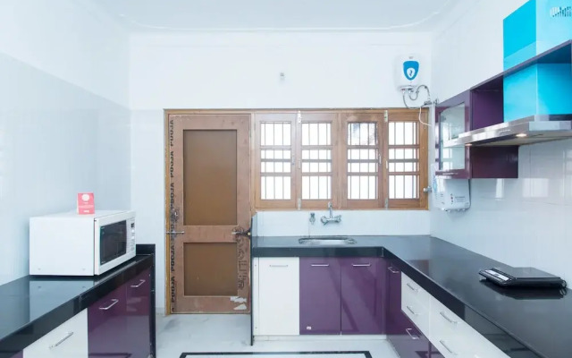 OYO 11064 Home Elegant 3BHK Villa Near Hiran Magri