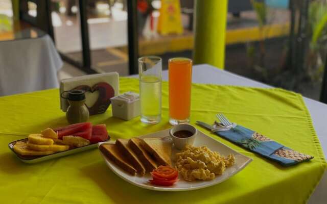Los Amigos Jungle Hotel Tortuguero
