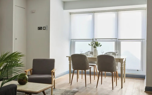 Ealing Broadway by Viridian Apartments