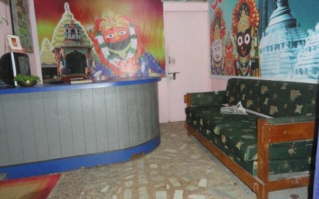 Maa Tarini Guest House