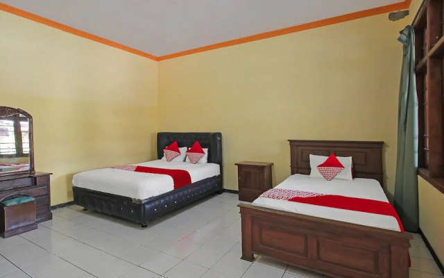 OYO 1984 Hotel Istana Family Syariah