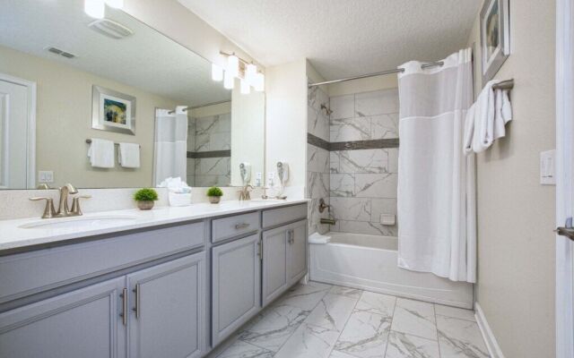 Storey Lake-5 Bedroom Townhome w/Splashpool-1630ST