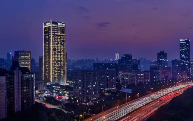 Chongqing Lijia Weilai Hotel, Curio Collection by Hilton