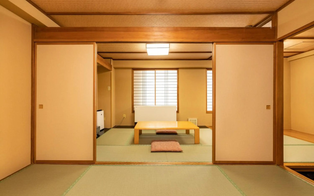 Ooedo Onsen Monogatari Kounkaku