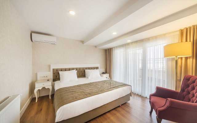 Kunlun Kensington Hotel