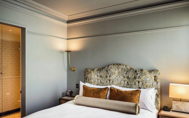 The Grand National Hotel by Saint Peter