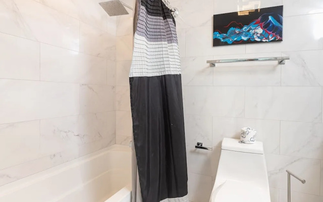 Phoenix Ix 608 3 Bedroom Condo