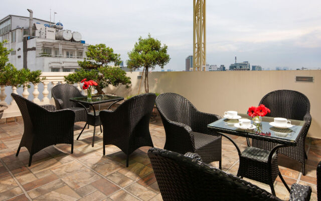 Sq Hang Gai Hotel & Spa