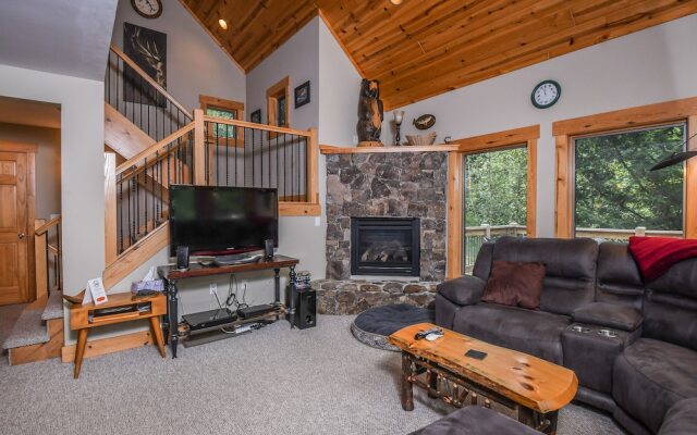 Canopy Escape 3 Bedroom House