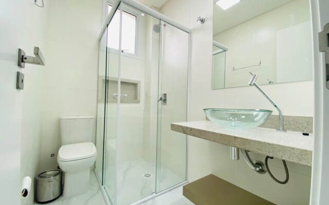 Apartamento 2 Quartos com Piscina 798